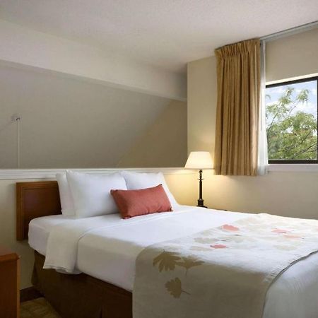 Kentwood Affordable Suites Of America Grand Rapids מראה חיצוני תמונה
