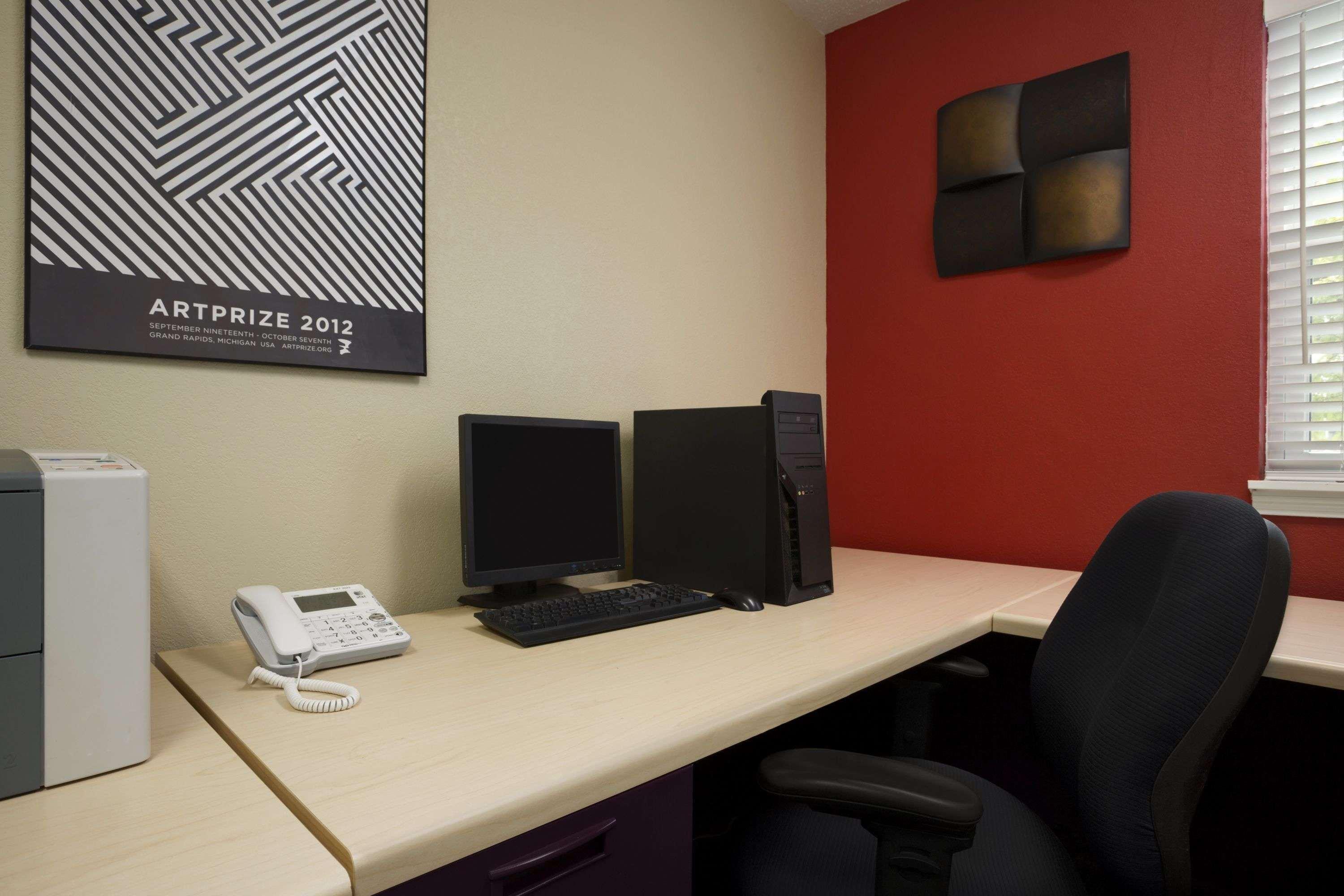 Kentwood Affordable Suites Of America Grand Rapids מראה חיצוני תמונה
