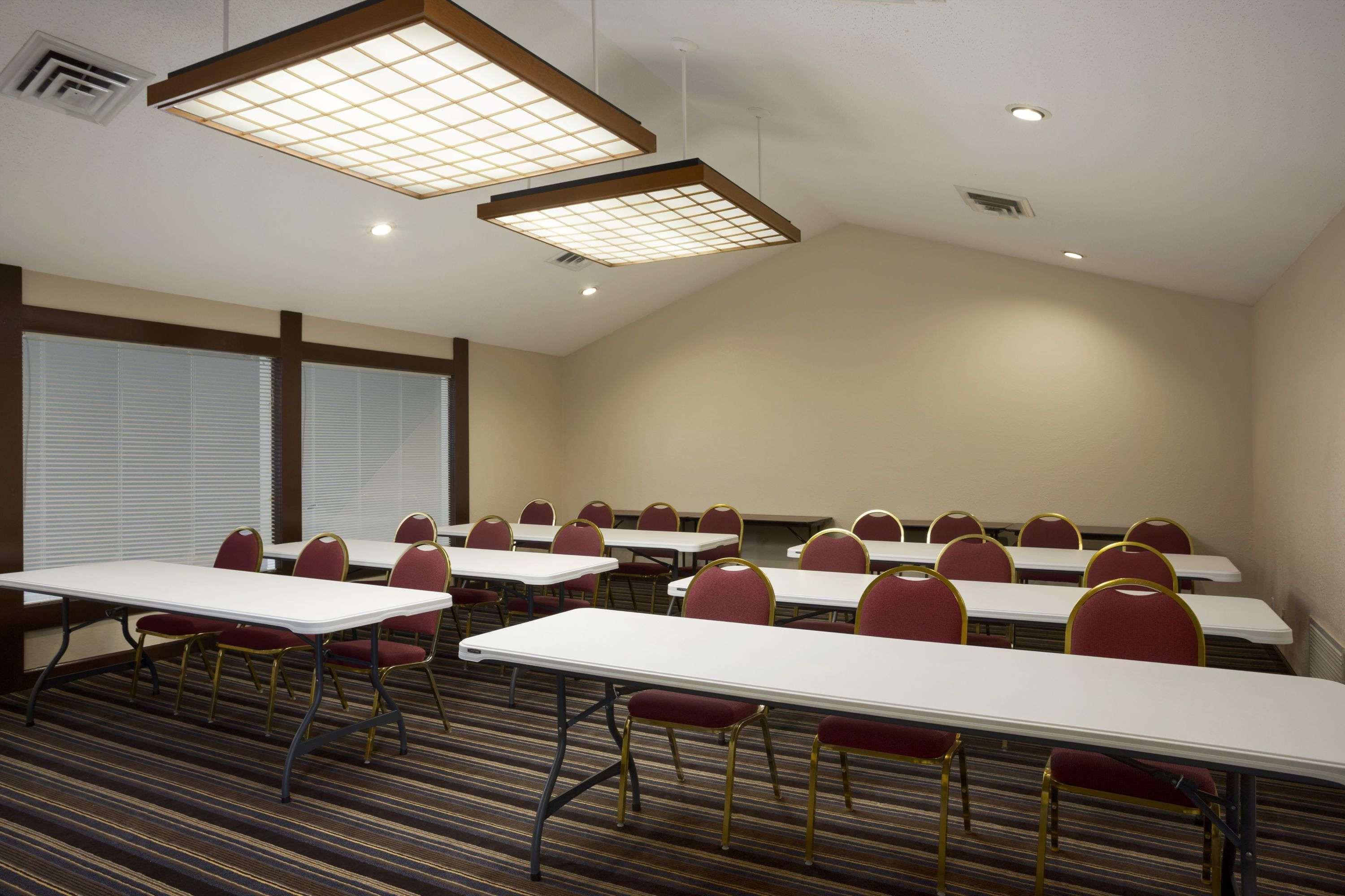 Kentwood Affordable Suites Of America Grand Rapids מראה חיצוני תמונה