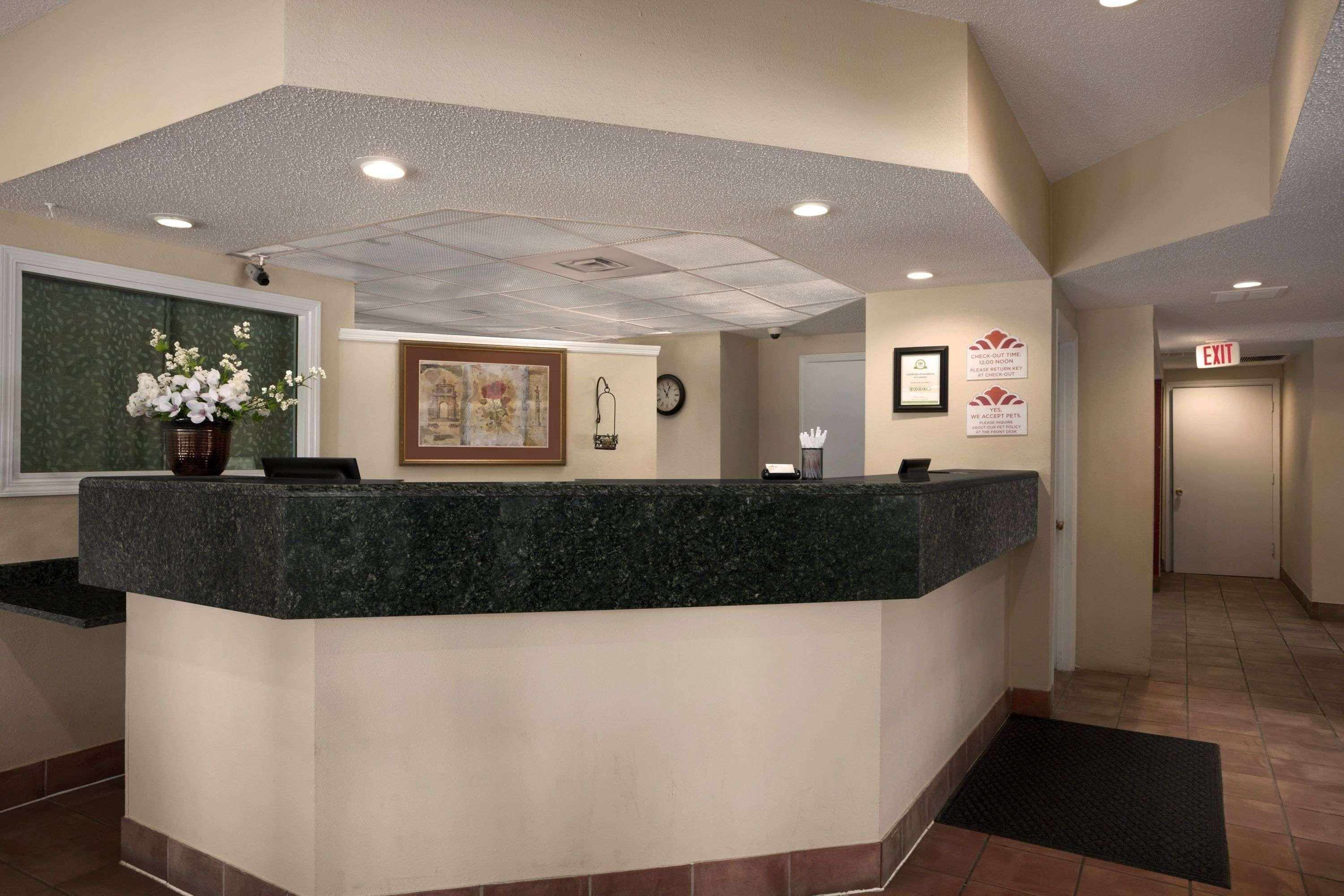 Kentwood Affordable Suites Of America Grand Rapids מראה חיצוני תמונה